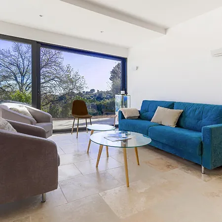 فيلة La Concorde By Interhome *