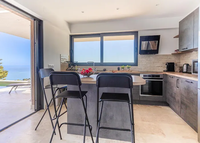 فيلة La Concorde By Interhome *